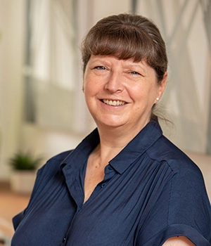 Helen Burgess-Allan AICB